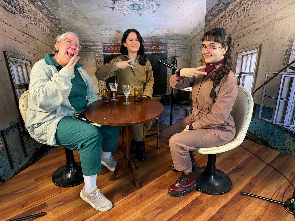 Ayer hubo Noticias de ayer y aunque no era el primer jueves del mes vino nuestro barman estrella, el Galgo, y nos preparó un "Pacto de caballeros". Así quedamos.
Pueden ver el episodio completo en los canales de <a href="/Posdata_ar/">posdata:</a>   youtube.com/live/CoH01Rum3…