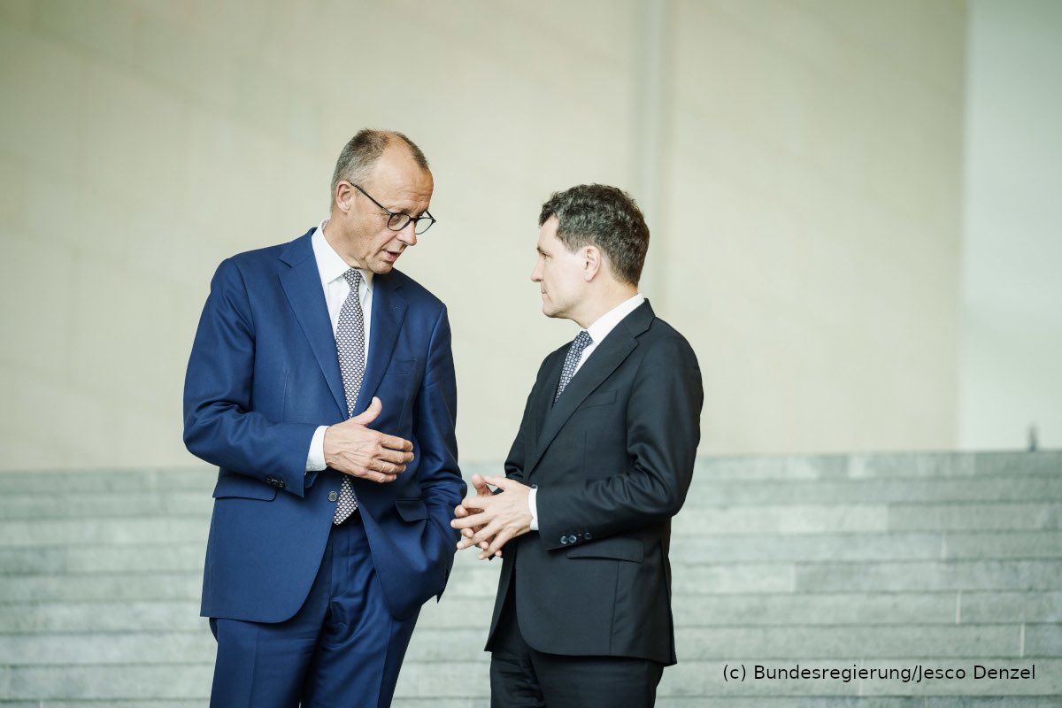 Der Besuch des 🇷🇴 Präsidenten Nicușor Dan in 🇩🇪 zeigt: Wir sind enge Partner &amp; Freunde. Mit der heutigen Unterzeichnung des deutsch-rumänischen #Aktionsplans rücken wir noch enger zusammen - zum Wohle unserer beiden Länder &amp; für ein sicheres und starkes Europa 🇪🇺!