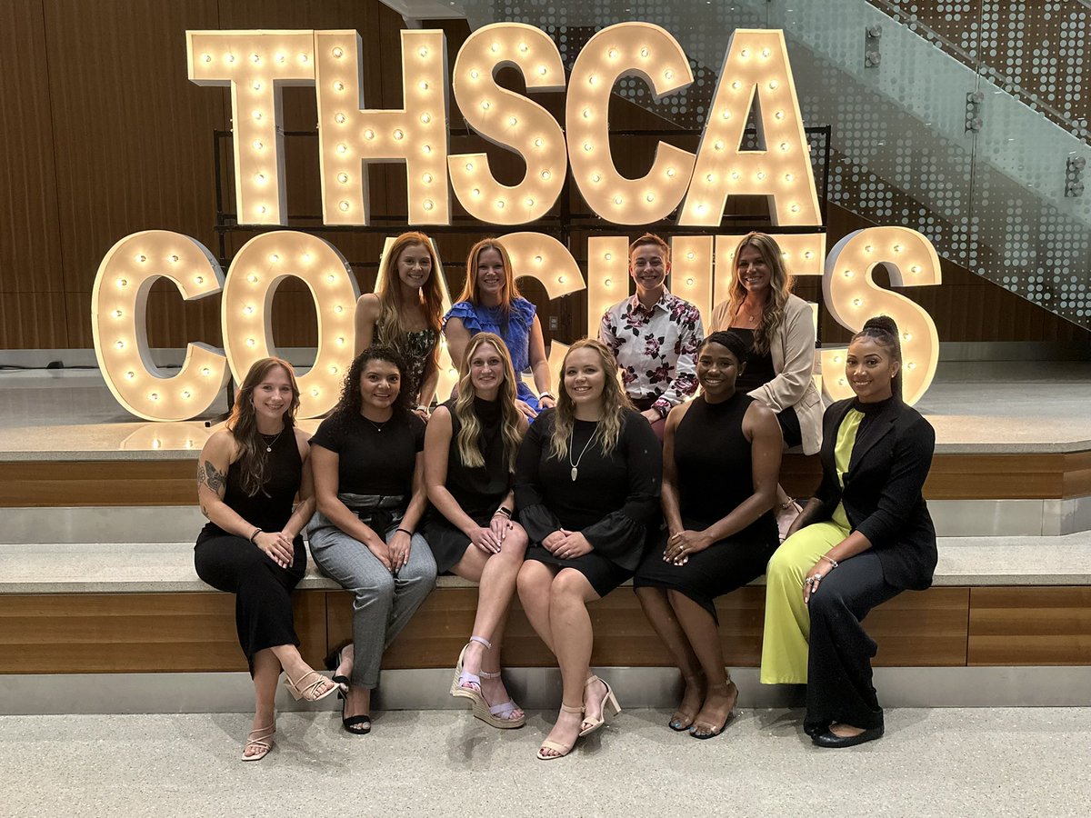 KaeganRenee's tweet image. ONE more day till we are at the place that fuels us up with community& knowledge for the school year! NOT TOO LATE to still register and come!!
P.S. I’m speaking room 302 Sunday @ 1! On how to flip your program!
@THSCAcoaches #THSCABrandAmbassador