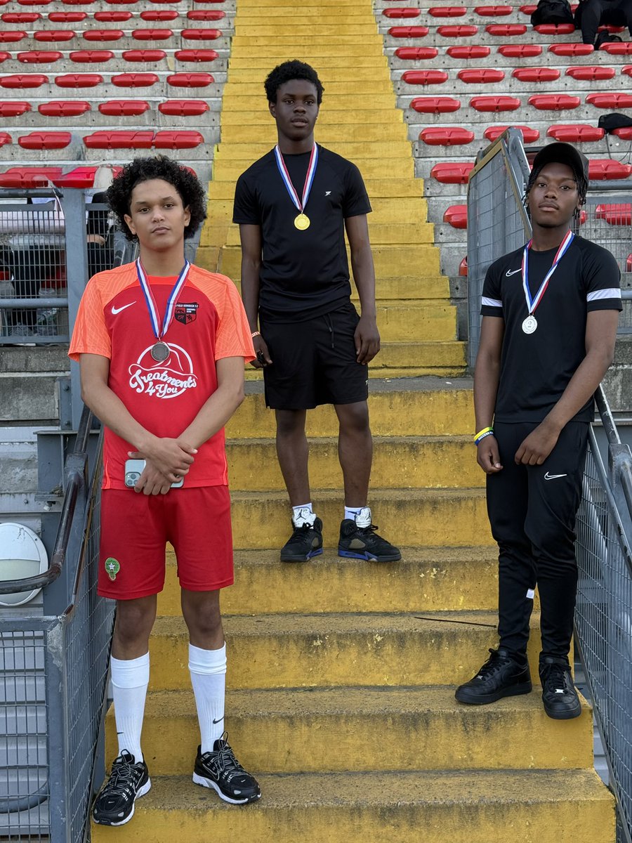 HaringeyLP's tweet image. So many medal winners today! We have some exceptionally talented athletes at HLP. 🥇 🥈 🥉 #ThisIsAP