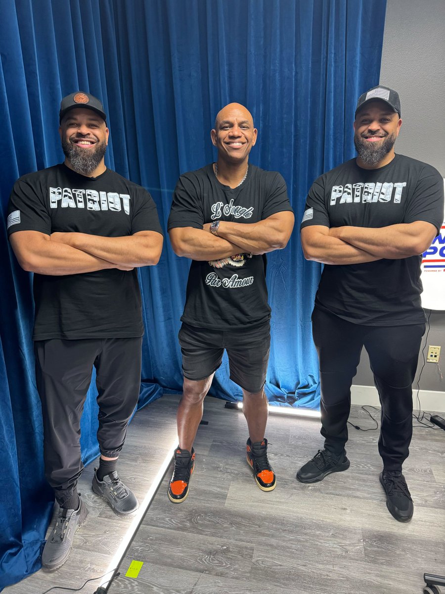TheTwinsPod's tweet image. WE ARE LIVE! We Got Diddy and Cassie's PERSONAL Male Escort on the show, "The Punisher"
Watch it now! youtu.be/L2pu6WvddeU