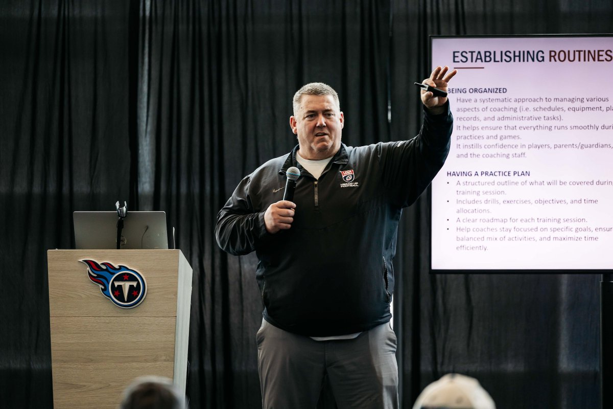 titanscommunity's tweet image. The @Titans recently helped fund over 80 youth tackle football coaching certifications at the @USAFootball in-person certification event at @NissanStadium 🏈