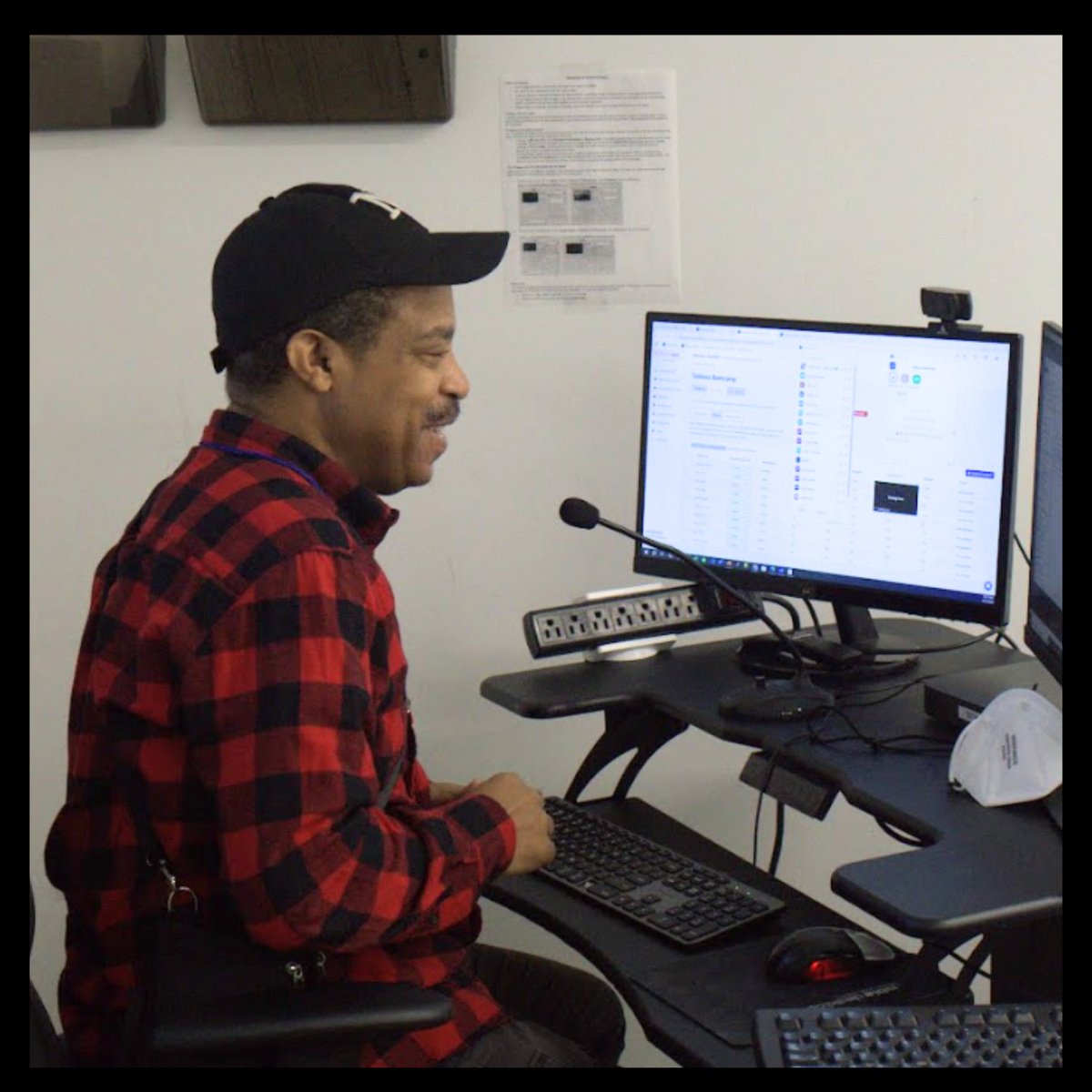 nobledesktop's tweet image. Behind every great lesson is a great teacher. Grateful for our Noble instructors who make learning fun, inspiring, and unforgettable! #TeacherAppreciation