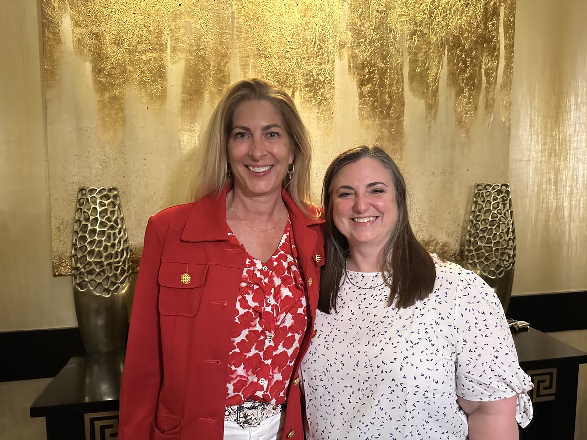 AHANewYork's tweet image. We want to say a big thank to you these two amazing volunteers! Salley Thornton with @ToshibaBusiness & Ann Leonhardt-Caprio, with @UR_Med, recently ended their terms as our board chairwoman and president in Rochester. We had the chance to celebrate them this week. Thank you!