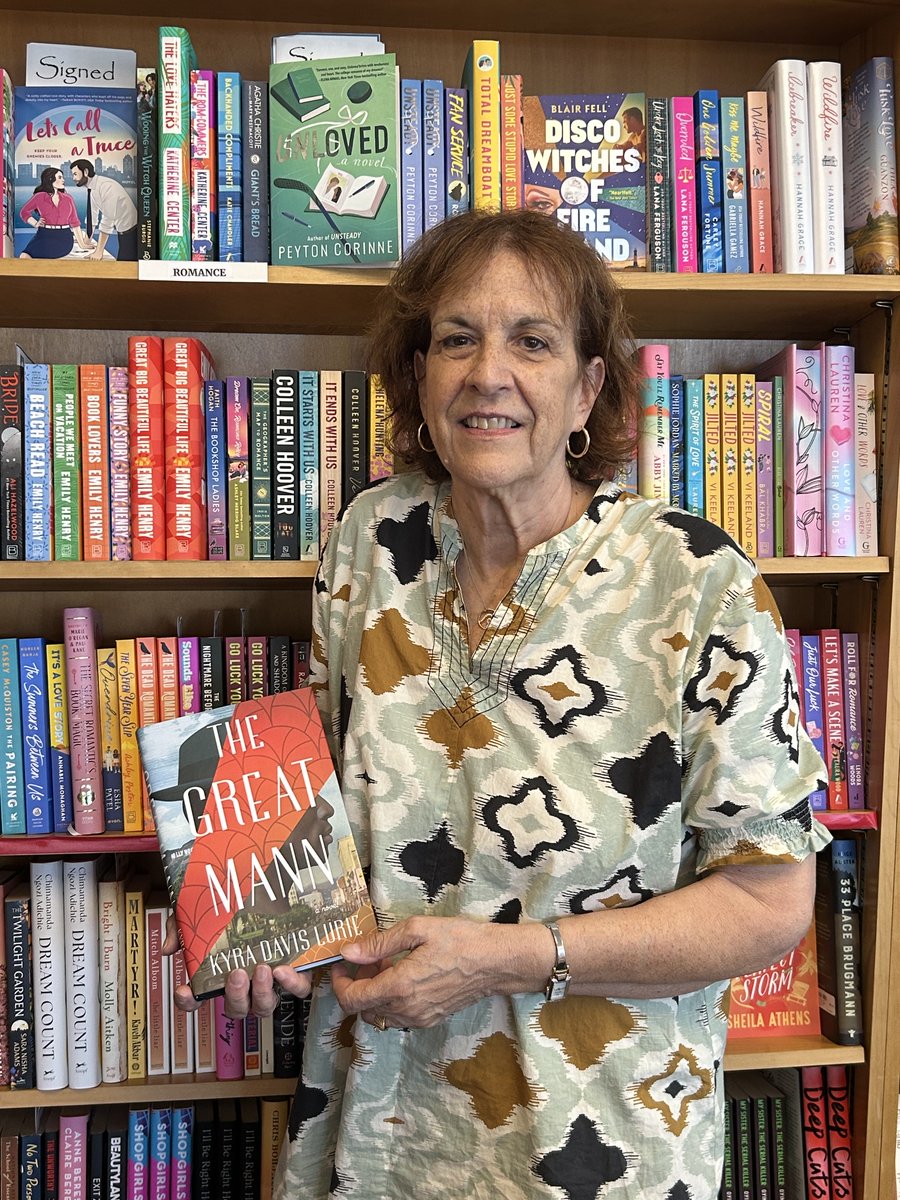 bookmarkbeach's tweet image. Rona recommends The Great Mann by Kyra Davis Lurie this #staffpicksunday! You can read her full review on our website. bookmarkbeach.com/staff-picks/ro…