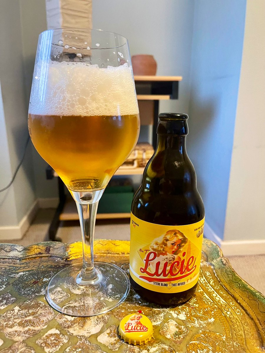 joukesp's tweet photo. #CraftBeer #BeerLover #Beer #BeerbyPhilippe #BeersOfTheWeek 
1894 Oak &amp; Hops - De Brabandere - 8%ABV - excellent
Brut d’Anvers - Dame Jeanne - 10,5%ABV - sink
Flanders Sour Ale - VanderGhinste - 5,5%ABV - excellent
Lucie Strong Blond Ale - @Seefbier - 8%ABV - excellent https://t.co/Mi85XA6ncm