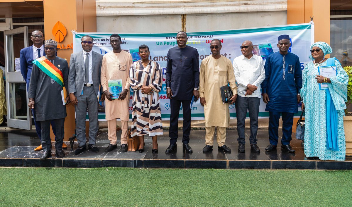 [2/2]:Le PNUD réaffirme son engagement à accompagner les efforts du 🇲🇱 pour l’appropriation et la contextualisation des progrès technologiques notamment de l’IA au service du développement humain, conformément aux ambitions déclinées dans la VISION 2063 et la SNEDD.
#HDR2025 #IA