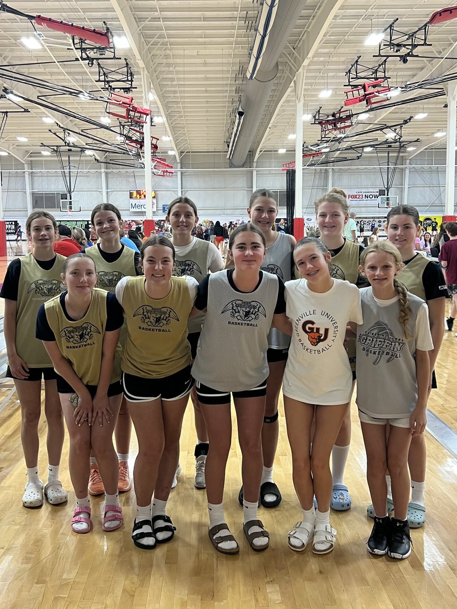 FMLadyGriffins's tweet image. The girls finished the summer up strong at the Rib City Shootout in Cape Girardeau with both teams going 5-0. Looking forward to the season!