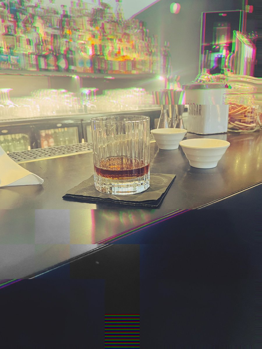 LiquidVice's tweet image. #venerdisera Alone.