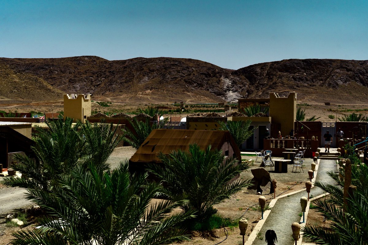 mbhhh_'s tweet image. Today I walked in the Atlas, Morocco 🎞️