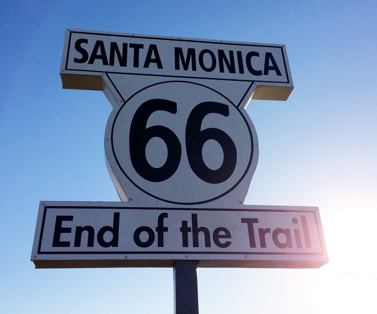 GeorgesLangRTL's tweet image. Prog de #BeachParty de vendredi 18 juillet 25 depuis Santa Monica
 #DancinParty #SplishSplash #BettyLou #ItsTheSameOldSong #HesSoFine #ShakeRattleAndRoll #ItsUpToYou #BeMyBaby #CalendarGirl #LeaderOfThePack #409 #DragCity #TenderYears #MrLonely #UnchainMelody #ImSorry #HeyBaby