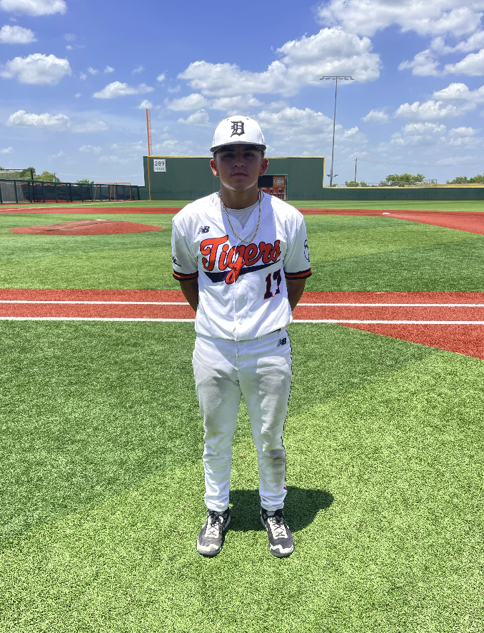 ✭Five Tool Texas✭ (@fivetooltexas) on Twitter photo #FiveToolWS F: <a href="/DTigerBaseball/">Dallas Tigers</a> Torres 12, PTG Royals Black 3
PoG: <a href="/clendaniel_2/">cole clendaniel</a> 2-3, 2 2B, 3 RBI, 3R, BB
Pitcher: Alan Cindo 5 IP, 10K, 3H, 2 ER, 6 BB
Notable: <a href="/GavinJones2026/">Gavin Jones</a> 2-3, 2 2B, 2 RBI, R #FiveToolWS F: <a href="/DTigerBaseball/">Dallas Tigers</a> Torres 12, PTG Royals Black 3
PoG: <a href="/clendaniel_2/">cole clendaniel</a> 2-3, 2 2B, 3 RBI, 3R, BB
Pitcher: Alan Cindo 5 IP, 10K, 3H, 2 ER, 6 BB
Notable: <a href="/GavinJones2026/">Gavin Jones</a> 2-3, 2 2B, 2 RBI, R