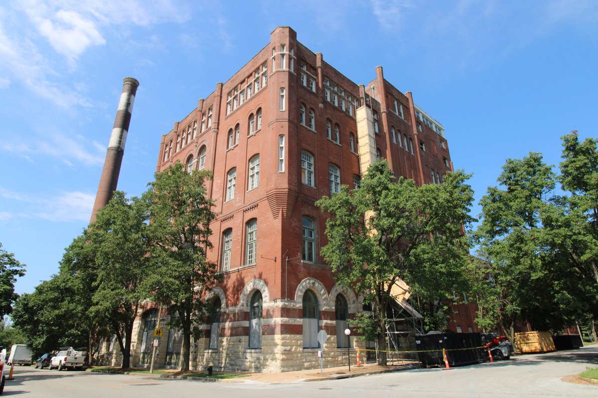 CDA is proud to spotlight our incredible partners with Choice Neighborhoods and Preservation Square! 🏘️🏢 Together <a href="/STLCityGov/">City of St. Louis</a>, housing developers, nonprofits, and residents are creating new, safe, and affordable housing and vibrant #STL neighborhoods. stlouis-mo.gov/government/dep…