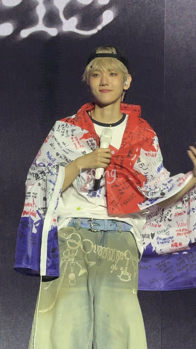byunbmyluv's tweet photo. #ReverieAMSTERDAM 🇳🇱🇳🇱🇳🇱 https://t.co/cheit0w9AL