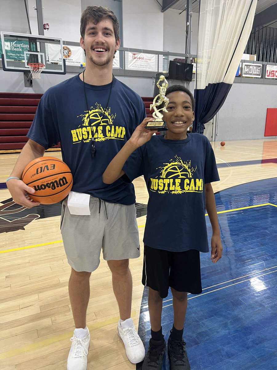 Jon was the 1-on-1 Champion today! #HustleCamp