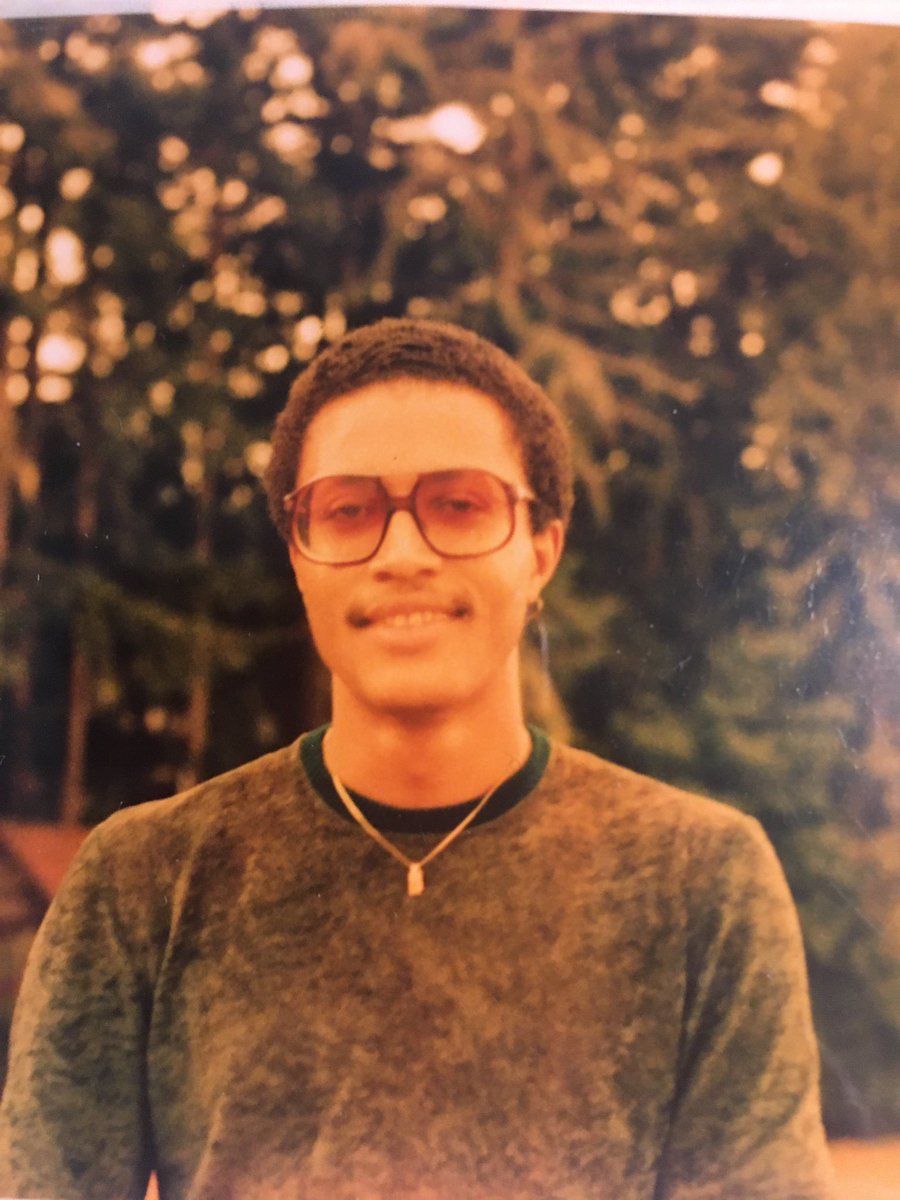 Happy heavenly bday pops!! I know your looking down proud of where we are at and what we are doing!! This is just the beginning!! We miss you!! #BLASS 🙏🏽🕊️