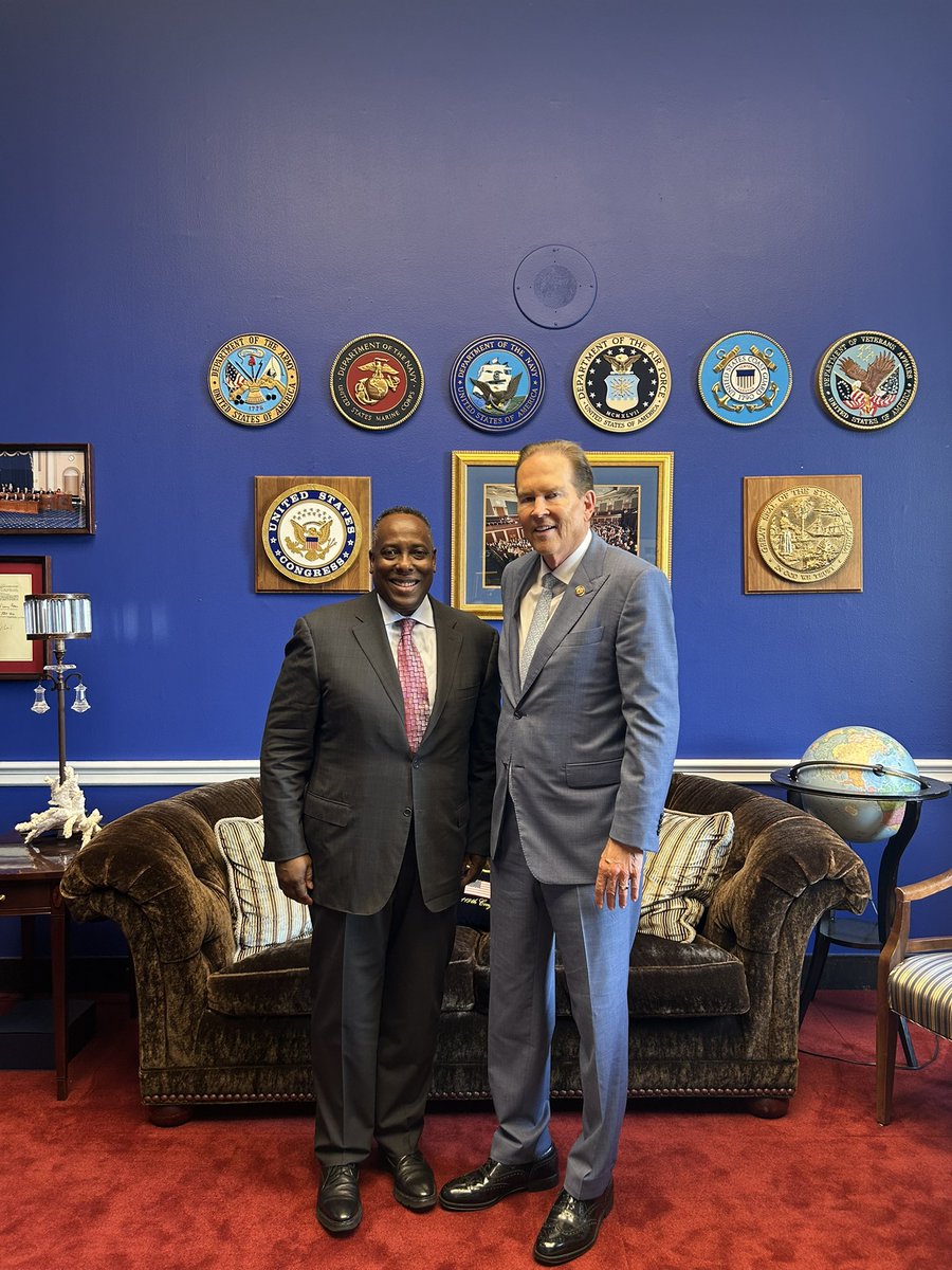 VernBuchanan's tweet image. Great to meet with Steven Williams, CEO of @PepsiCo North America, to discuss nutrition reform.
We discussed how the “One Big, Beautiful Bill” includes key provisions that support hardworking Americans and promote healthier communities.