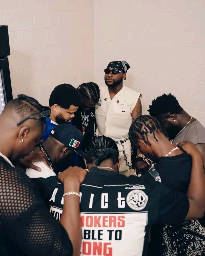 BelieveDBoss's tweet image. It’s been so great seeing all 30BG fam on the #FiveAliveTour so far 5️⃣ There’s nothing like that road energy ‼️
