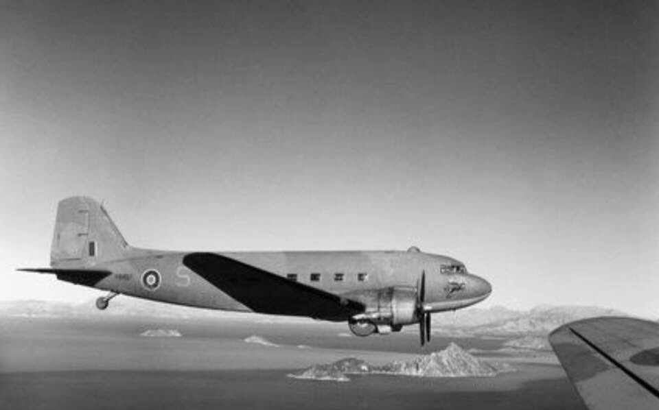 Npteggchaser's tweet image. #OTD 1944,my great uncles unit, 267 Pegasus Sqd & his aircraft, KG477,was to pick up the injured Randolph Churchill, Evelyn Waugh, Philip Jordan & others, after their aircraft crashed on the island of Vis,from a meeting with Tito for the Maclean Mission. Crew & 6 others were KIA.