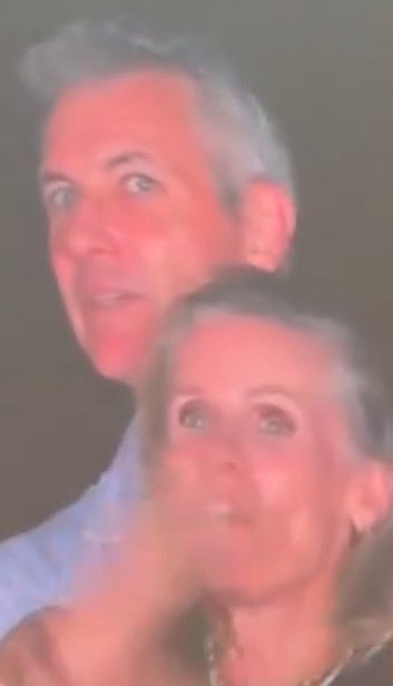 When you try to third party and both squad decides to attack you instead.