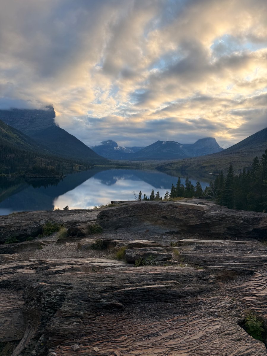 NHStrength's tweet image. A great week in Montana. Glacier Nat’l Park is amazing!