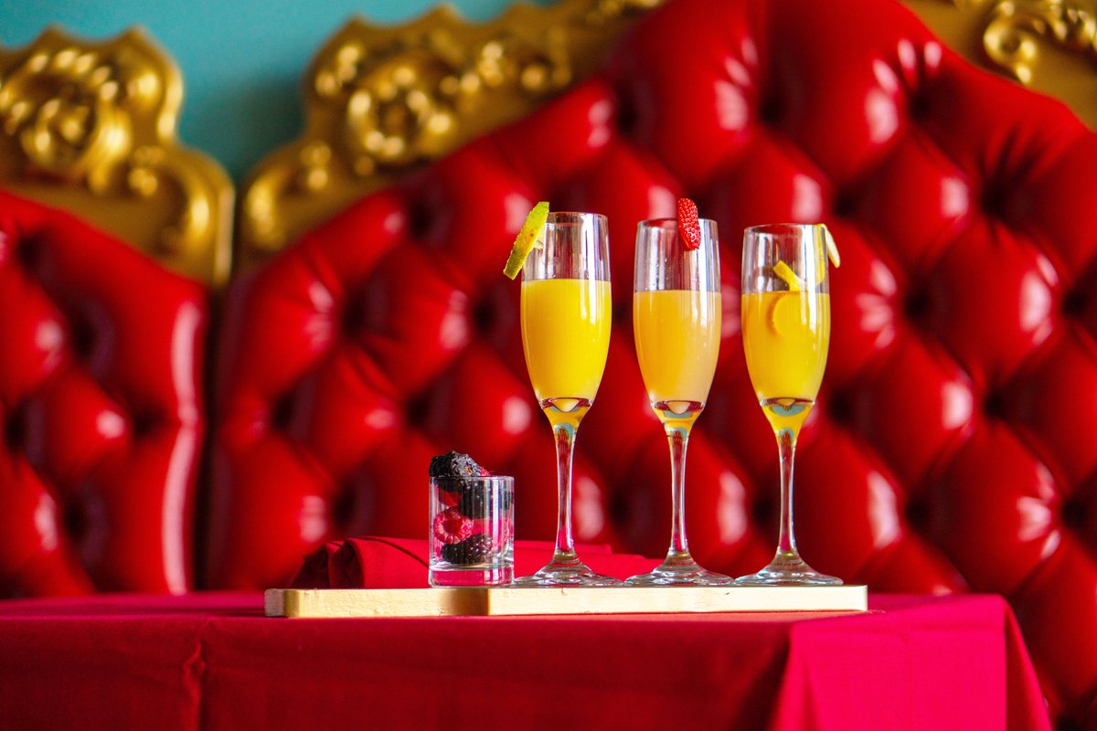 From the Croque Madame to a kickline of mimosas, everything we serve at The Dressing Room has a little je ne sais quoi.
thecancan.com/cancansdressin…