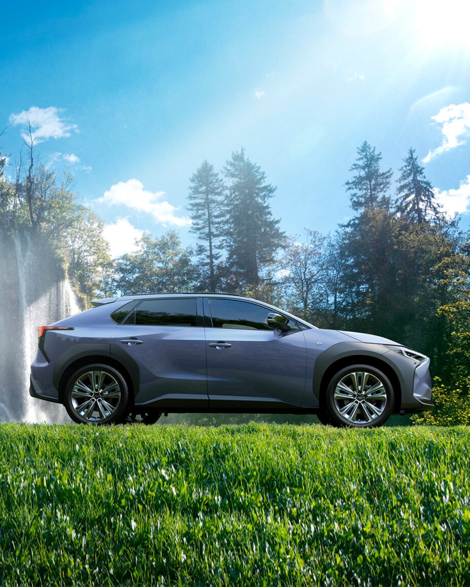 Diseño que se mueve con la ciudad. Espíritu que se conecta con la naturaleza. 🌿100% Subaru, 100% eléctrico... Subaru Solterra, siente lo que es moverse diferente.
#Solterra #SubaruSolterra #SubaruEspaña #EtiquetaCero #Eléctrico