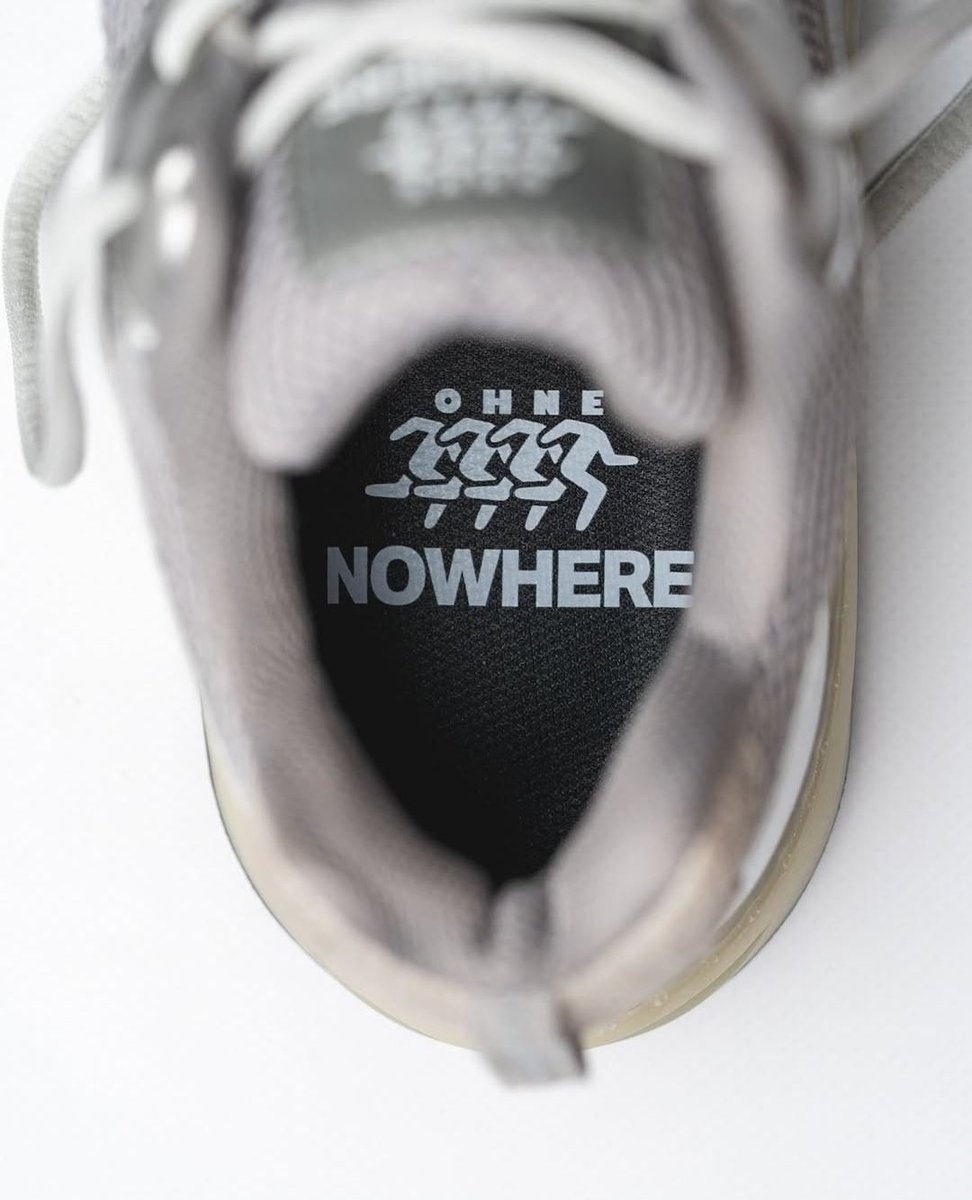 Street_Archive's tweet image. NWHR x Ohne Project – “Retroform 2000”
Not for hype—built for movement. Handmade, vegan, 2000s-inspired runners that just make sense.
StreetArchive.com

#NWHR #OhneProject #Retroform2000 #SneakerDrop #Y2KRunner #FootwearDesign #MadeInSpain #StreetArchive