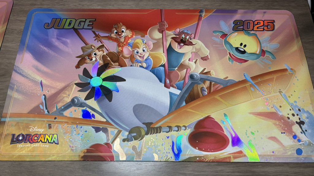 matifiedcustoms's tweet image. I had the privilege to create these awesome foil playmats for @EDMsnob. These were commissioned for the amazing @IllumineerCL judges these season. Thank you for giving me the opportunity to work on these.