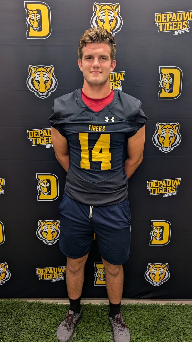 Thanks <a href="/DePauwTigersFB/">DePauw Football</a> for having me on a vist today. Thanks to all the coaches that made it possible. 
<a href="/MasonEspinosa1/">Mason Espinosa</a> <a href="/Coach_McElwain/">Ryan McElwain</a> <a href="/br/">Brenda L Romero</a>