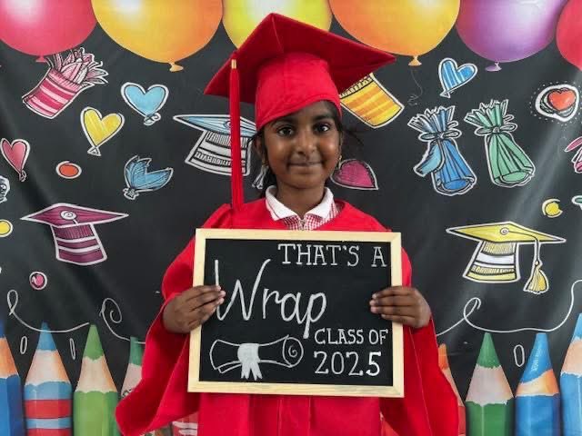 BHSP874's tweet image. 🤩 👩🏼🎓🤩👨🏼🎓That’s a wrap! We are so proud of our reception children as they come to the end of their Early Years journey. They are all amazing and we look forward to seeing them shine as they move on further up school. Well done everyone, enjoy your Summer 🥰 @ExceedLP