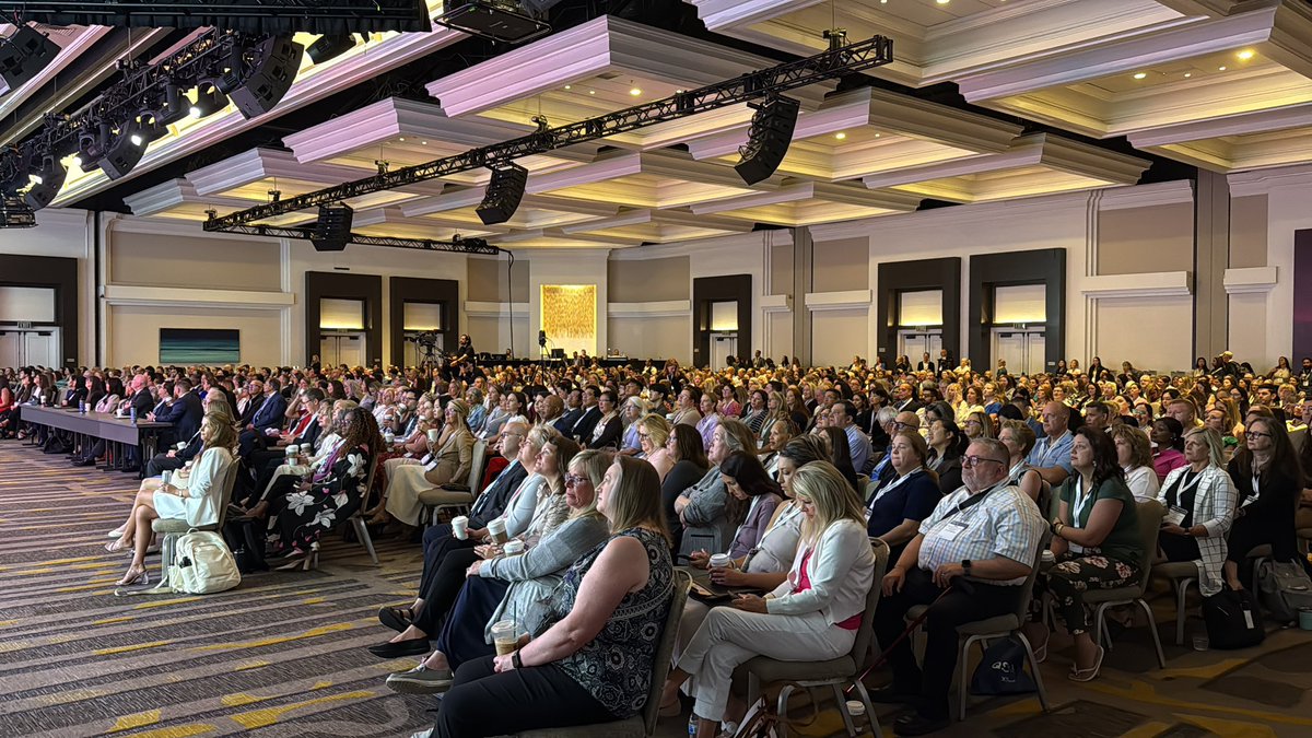 Tom Varghese Jr. MD, MS, MBA, FACS, MAMSE 🇺🇸 (@tomvarghesejr) on Twitter photo Grateful to <a href="/AmCollSurgeons/">American College of Surgeons</a> , our speakers, and to the incredible attendees for the opportunity to moderate the opening plenary session - The Future of Quality.
🚩With their high quality data and demonstrated value, surgical registries are important data assets used for Grateful to <a href="/AmCollSurgeons/">American College of Surgeons</a> , our speakers, and to the incredible attendees for the opportunity to moderate the opening plenary session - The Future of Quality.
🚩With their high quality data and demonstrated value, surgical registries are important data assets used for