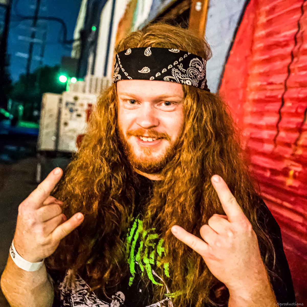 Happy Friday yall!! Let’s enjoy the weekend!!!