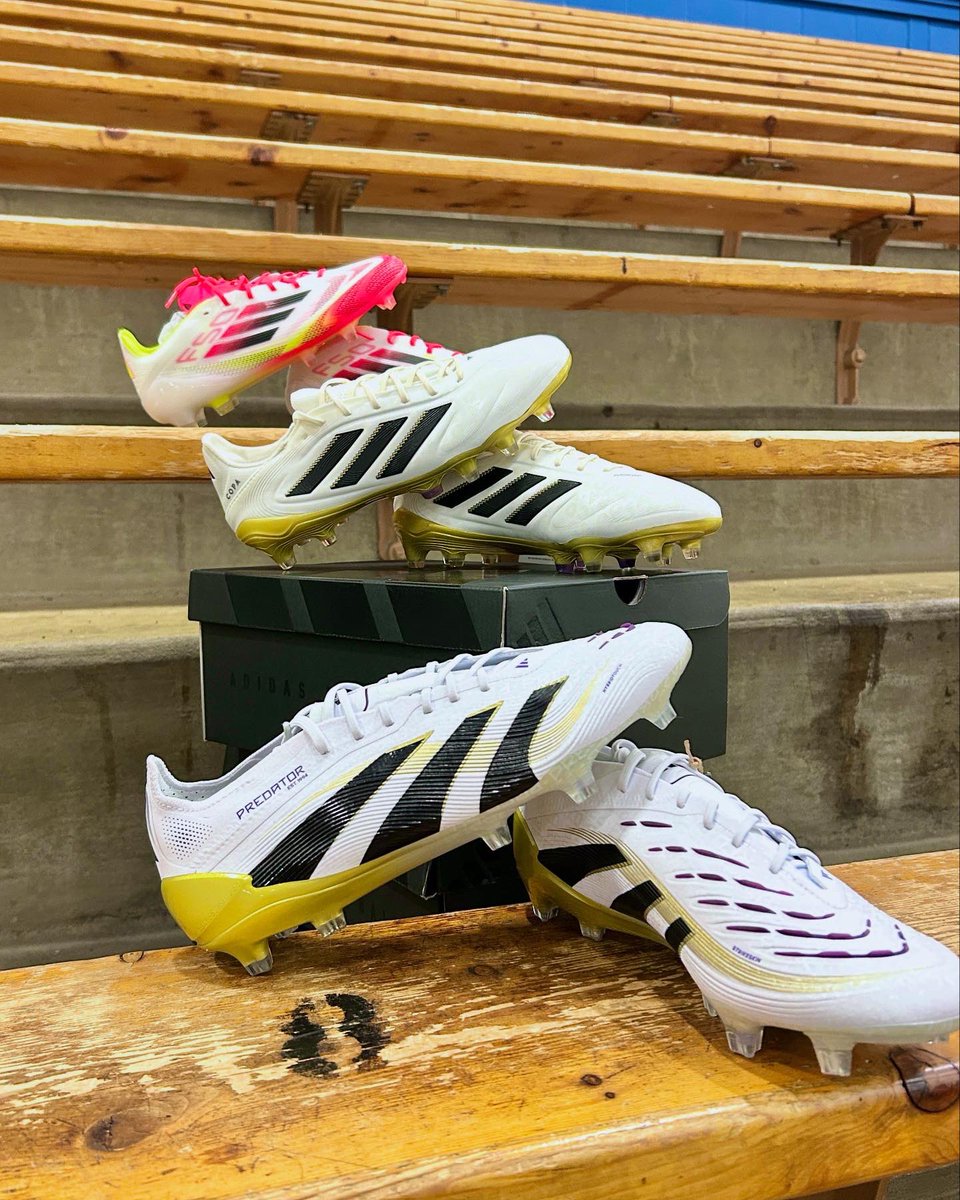 DelawareEQ's tweet image. Safe to say @DelawareWSOC will be playing in style this year 👀 #teambehindtheteam #delawareequipment #gohens