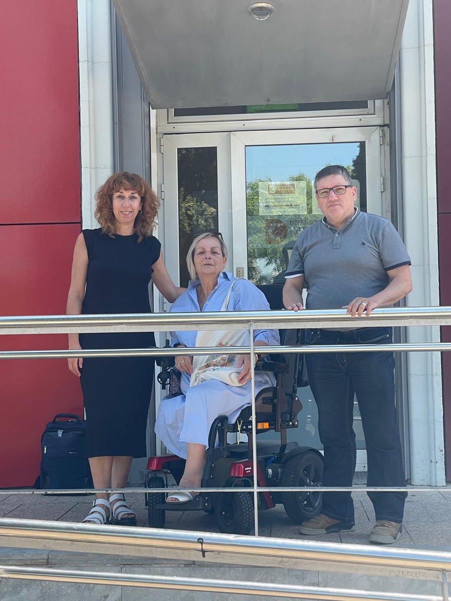 CEMFIS (@cemfis_sc) on Twitter photo 🤝 Renovem amb la Defensora de la Ciutadania de Santa Coloma. <a href="/defensorascg/">@defensorascg</a>
Defensem els drets de les persones amb discapacitat i treballem per una ciutat accessible, justa i diversa.
1 Santa Coloma on les persones puguem participar en = de condicions.
<a href="/CocemfeBCN/">Cocemfe Barcelona</a> <a href="/scgramenet/">Aj. Sta. Coloma Gram</a> 🤝 Renovem amb la Defensora de la Ciutadania de Santa Coloma. <a href="/defensorascg/">@defensorascg</a>
Defensem els drets de les persones amb discapacitat i treballem per una ciutat accessible, justa i diversa.
1 Santa Coloma on les persones puguem participar en = de condicions.
<a href="/CocemfeBCN/">Cocemfe Barcelona</a> <a href="/scgramenet/">Aj. Sta. Coloma Gram</a>