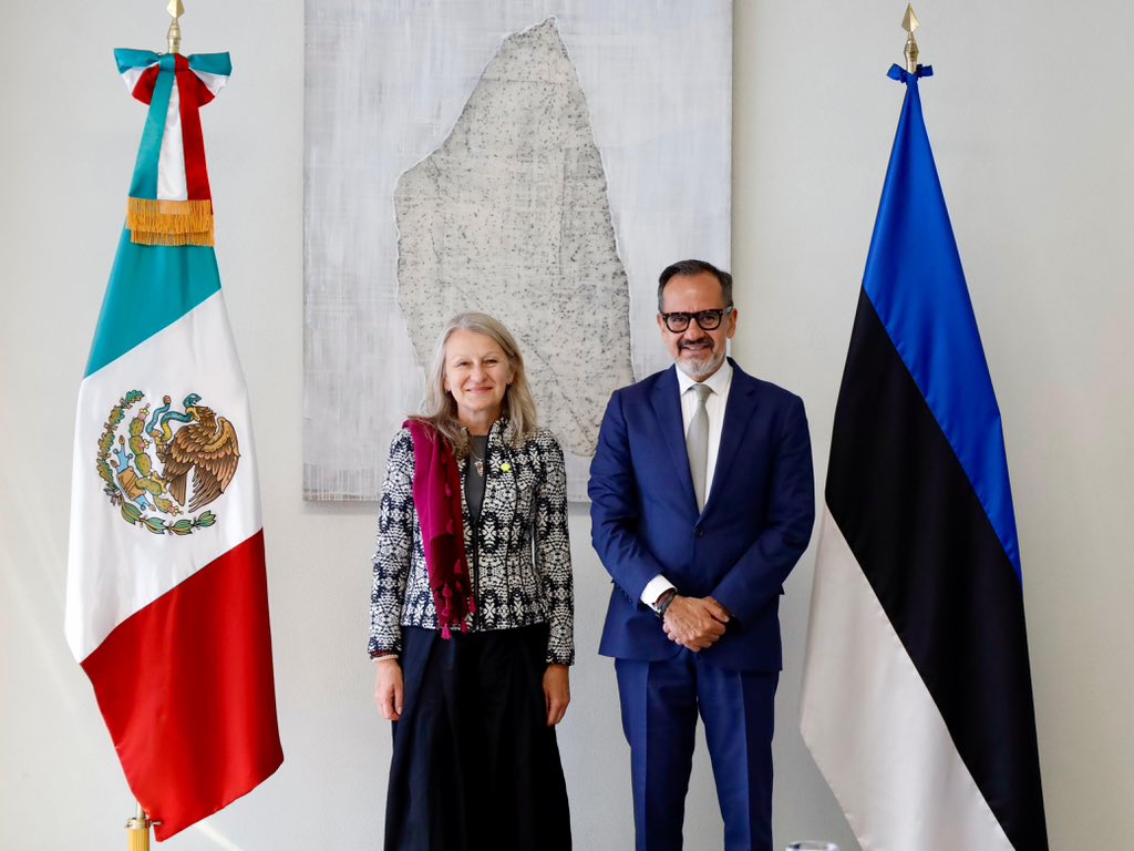 OCHOA_MX_UN's tweet image. Recibí a la Emb. @TiinaIntelmann, candidata de 🇪🇪 a la Dirección General de la Organización para la Prohibición de las Armas Químicas (OPAQ/@OPCW)🇺🇳.
Conversamos sobre los desafíos del multilateralismo y la importancia de preservar la norma de prohibición de las armas químicas.