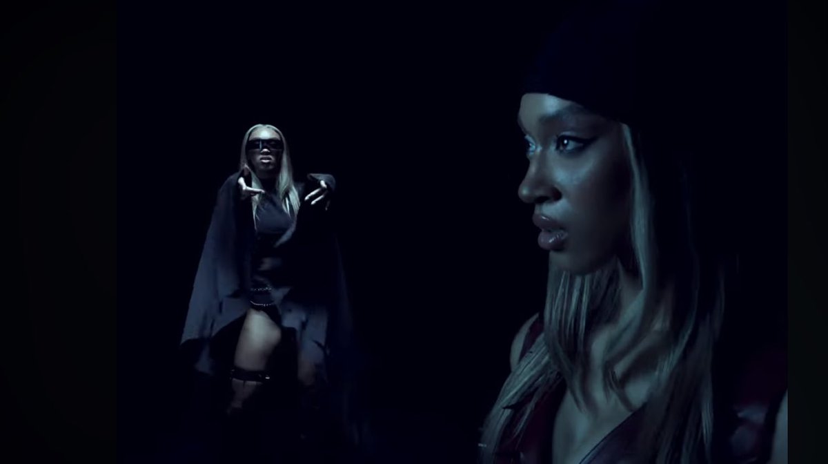 HipHopDEMOCRAT's tweet image. New on HHD: Genia Premieres Futuristic & Fun New Video/Single, Toastyyy feat. @Timbaland thehiphopdemocrat.com/2025/07/18/gen… Hip Hop Democrat