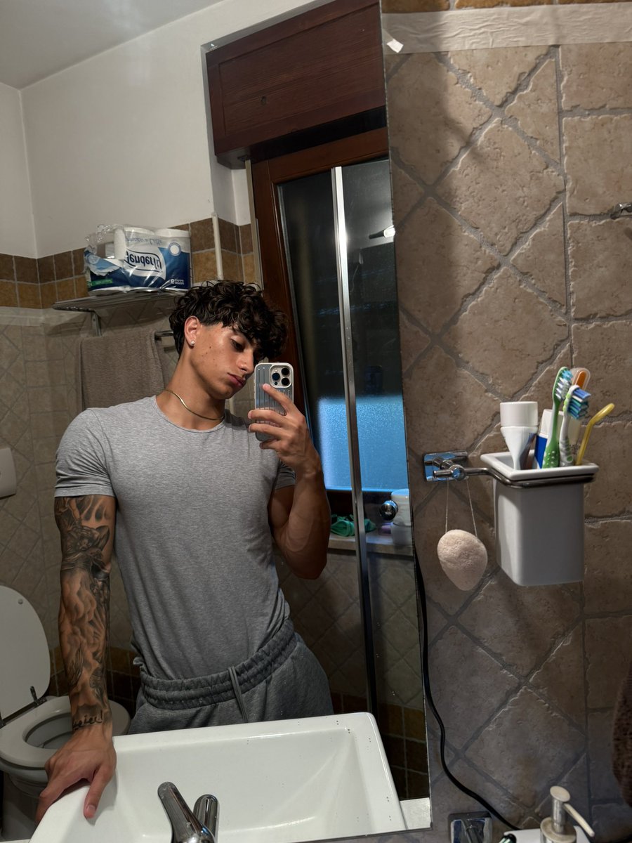 100 rt = 50% OFF
200 rt = 60% OFF
300 rt = 70% OFF
the challenge starts NOW😏😈