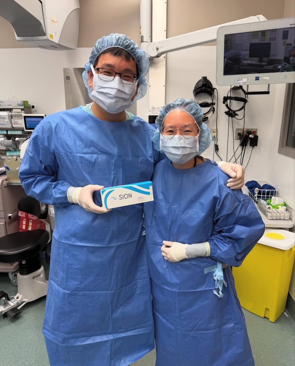 NMOphthalmology's tweet image. Recent MIGS cases at the VA! PGY-4, Kevin Zhang, MD, PhD, with our attending physician, Jessica Minjy Kang, MD, and newest #ophthalmology intern, Natan Hekmatjah, MD, using the SION goniotomy.
@NUFeinbergMed @McGawGME