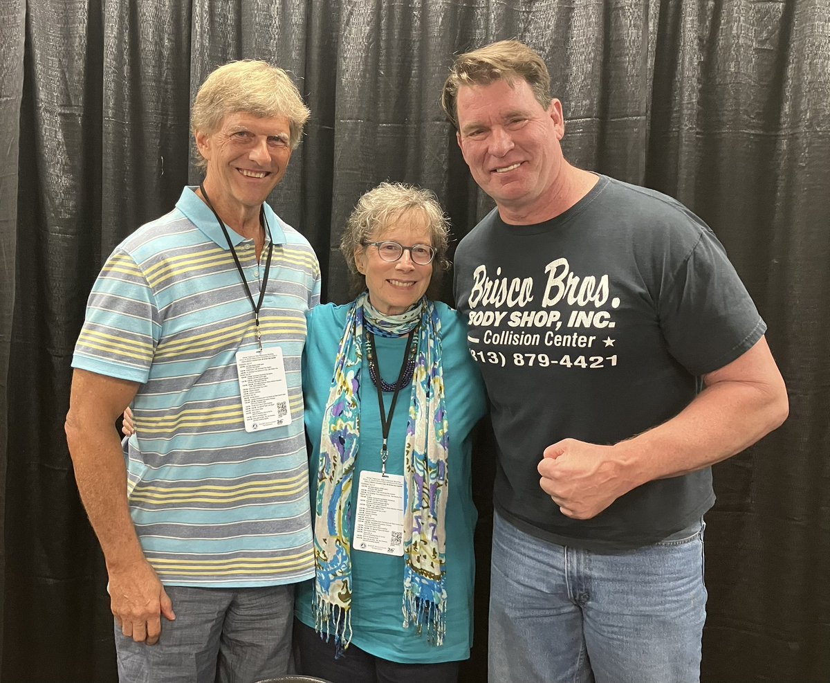 Absolute joy to talk about Jim Londos at <a href="/TNTHOF/">TNTHOF</a> with Christine Londos and <a href="/JCLayfield/">John Layfield</a> who wrote the foreword to the Londos book.