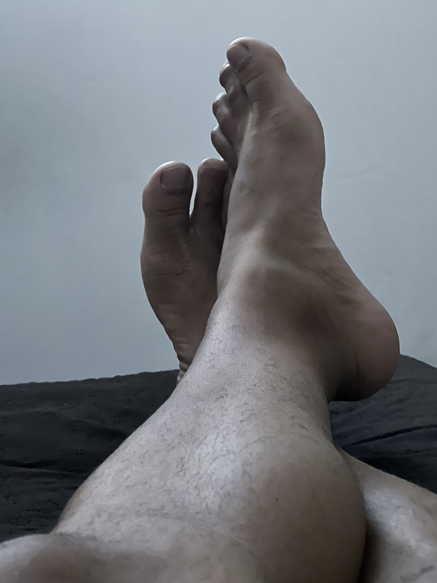 DhellFelix's tweet image. Sem tornozeleira.