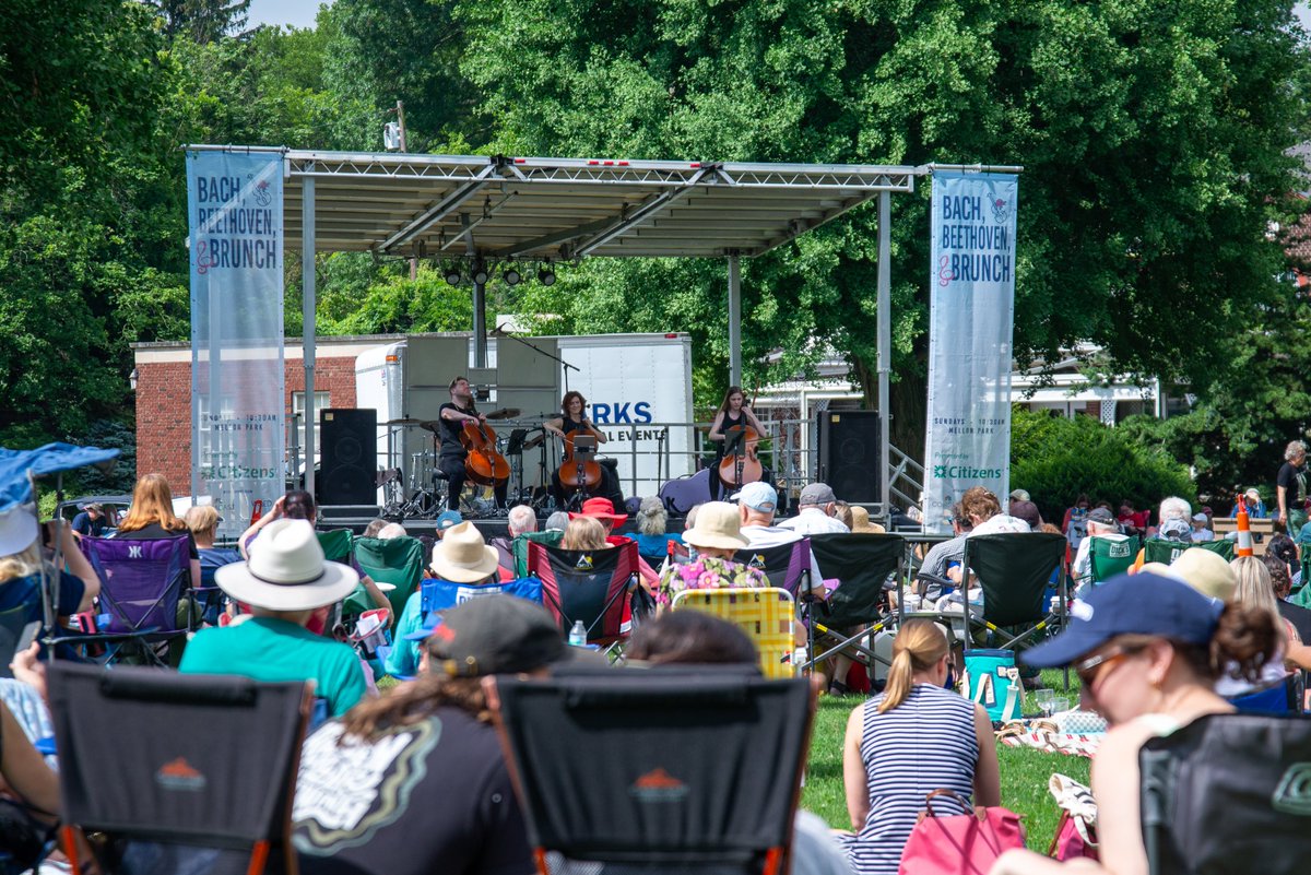 PghEventsOffice's tweet image. The Mellon Park gardens welcome Chamber Music Pittsburgh to Bach, Beethoven, & Brunch tomorrow morning, Sunday, July 20!
Music, raffle prizes from WQED, & more are in store beginning at 10:30AM at our penultimate show of 2025!
More details: pittsburghpa.gov/concerts
@CitizensBank