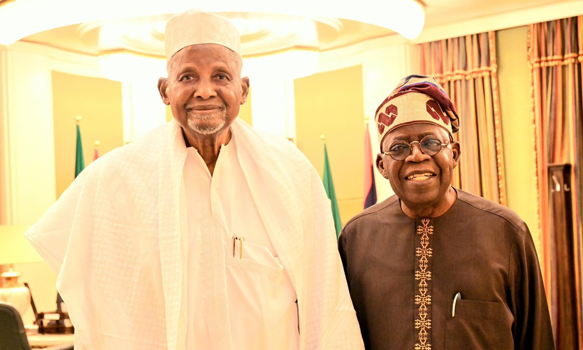 bbchausa's tweet photo. Ɗantata mutum ne mai nagarta da sauƙin kai - Tinubu

Ƙarin bayani - https://t.co/OPKl6NpC31 https://t.co/WtatbjPCKY