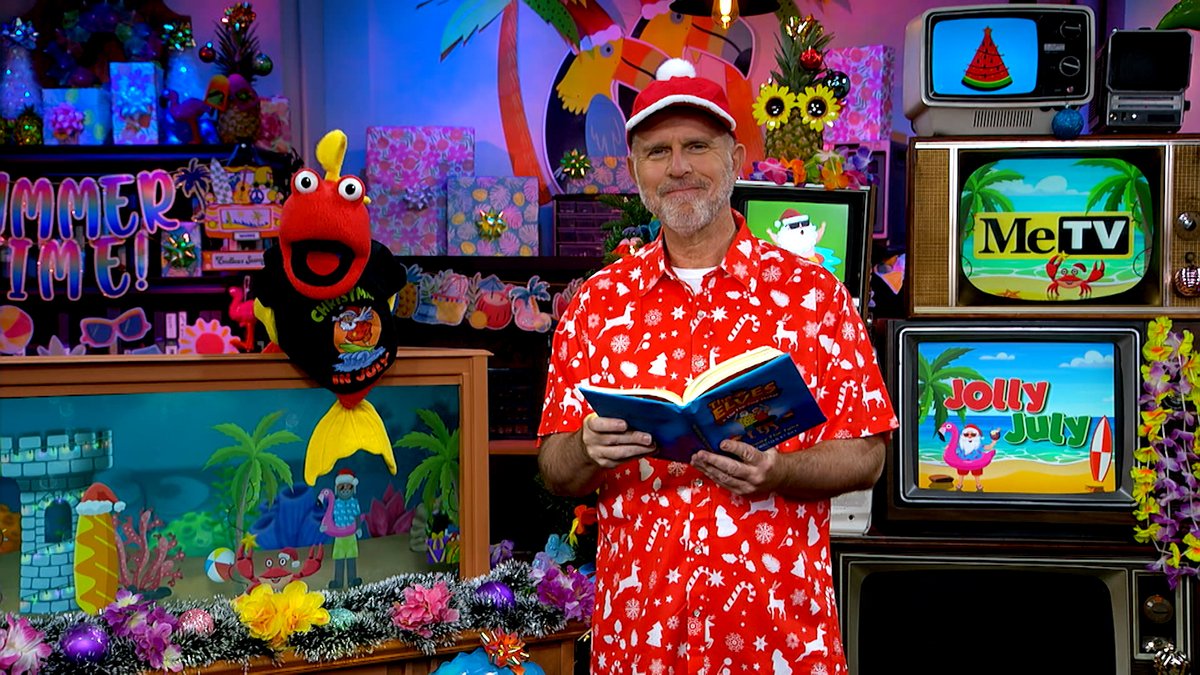 tooninwithmetv's tweet image. Good morning, Tooners!
The classic tale of "The Elves and the Shoemaker" is given a summer Toony twist! 🩴
Classic cartoons include Elmer Fudd, elves, and more!
#ToonInWithMe #metv