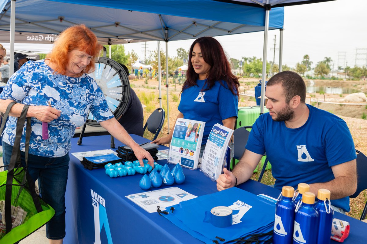 WaterForLA's tweet image. This past Saturday, Water for LA helped welcome the South Gate Urban Orchard – an exciting project that will help improve local water quality in the South Gate community through green infrastructure and restoring wetlands. Learn more at waterforla.com 💙
#WaterforLA