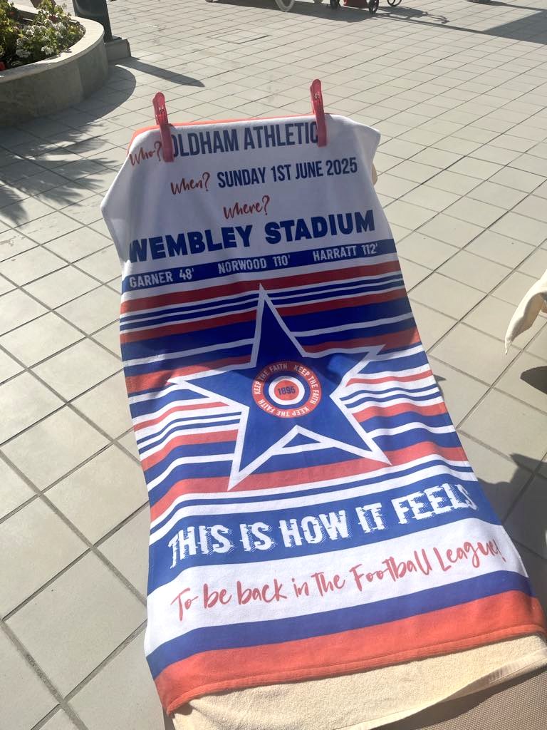 The 'Sam's beach towel spotted' pics are coming in thick and fast now, from around the world!🏖️