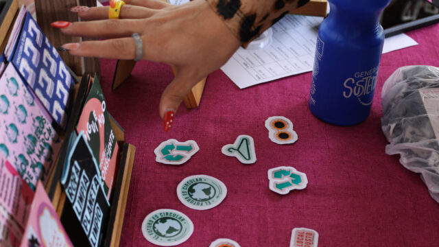 🧺👒 | Entre la bora, las anécdotas, el moriche y el upcycling, Fundación Tierra Viva participó en el bazar Circularte, una iniciativa de la ONG Esbaratao para promover la moda sustentable y local en Caracas.

tierraviva.org/circularte-tej…