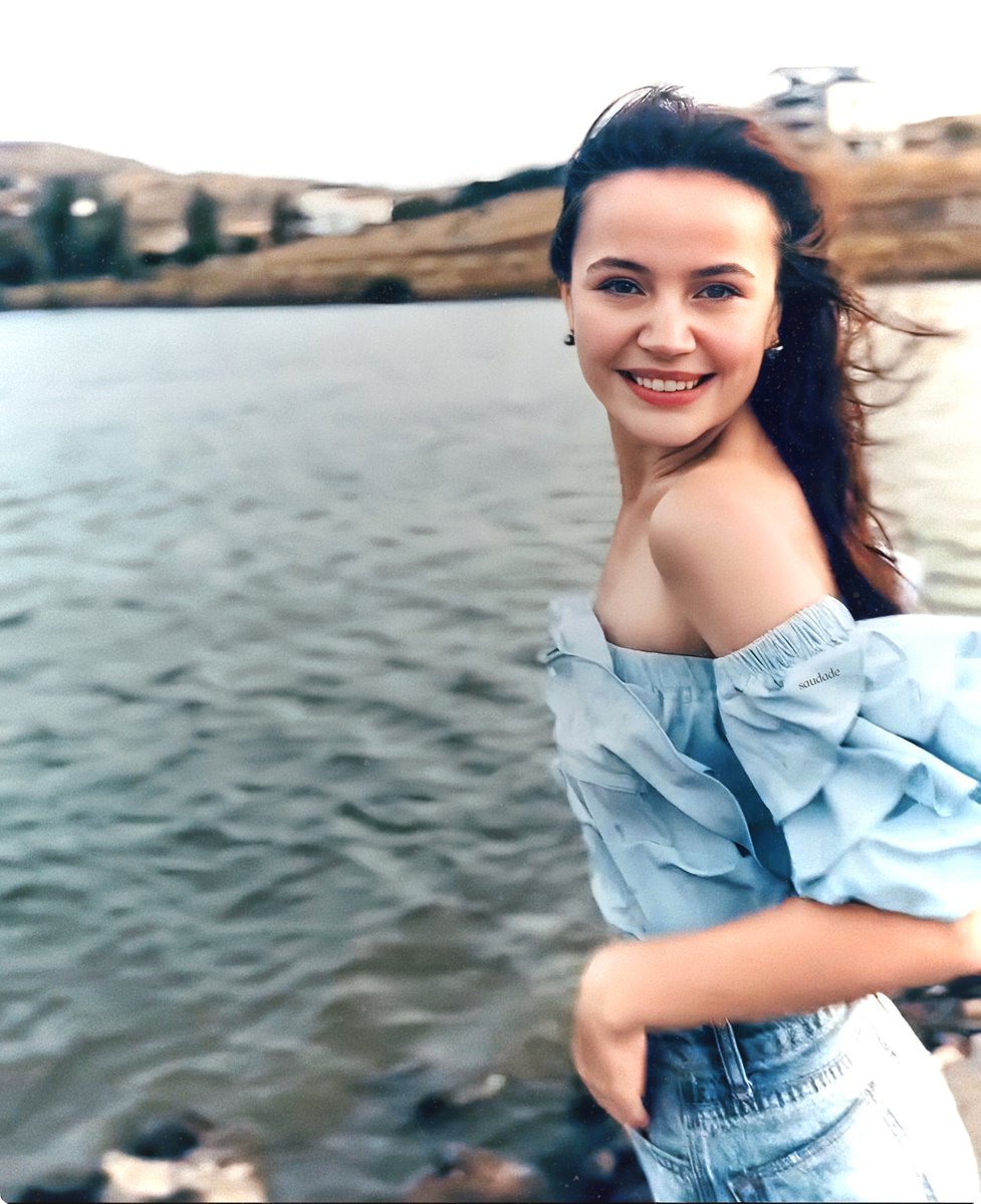 ꫂ❁ öyle aniden, güzellikle ve kendiliğinden..