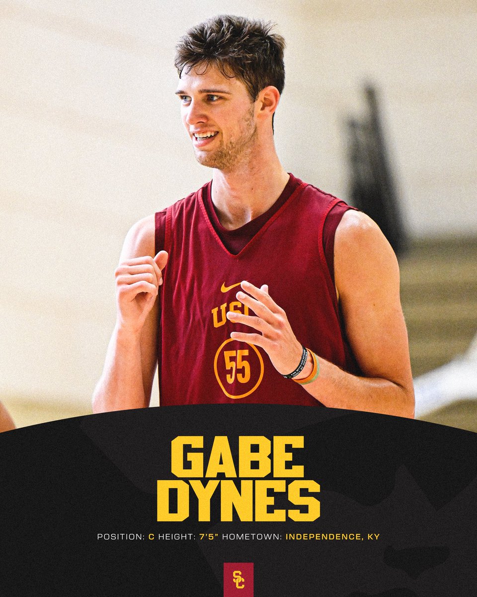 USC_Hoops's tweet image. .@Gabriel_Dynes45, who led the nation in blocks last season, is bringing some serious size to the paint 👀