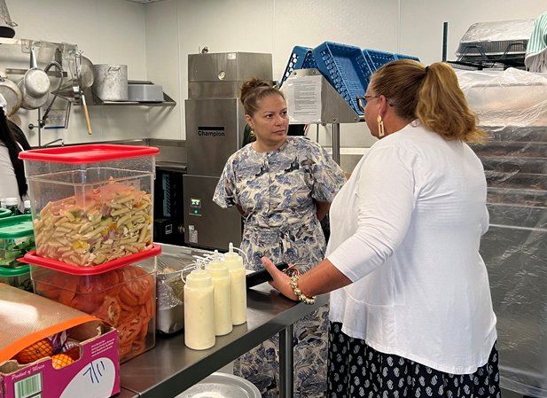 RIDeptEd's tweet image. Commissioner @AInfanteGreen toured the Dr. Martin Luther King Jr. Community Center in Newport today. It offers a literacy, science and math-based summer program w/ support from #Learn365RI funding. It also fights hunger through its food pantry & meal programs #SummerLearningWeek